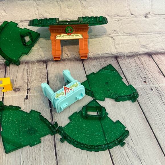 Disney Cars Mini Holiday Cars Advent Set - Picture 3 of 3